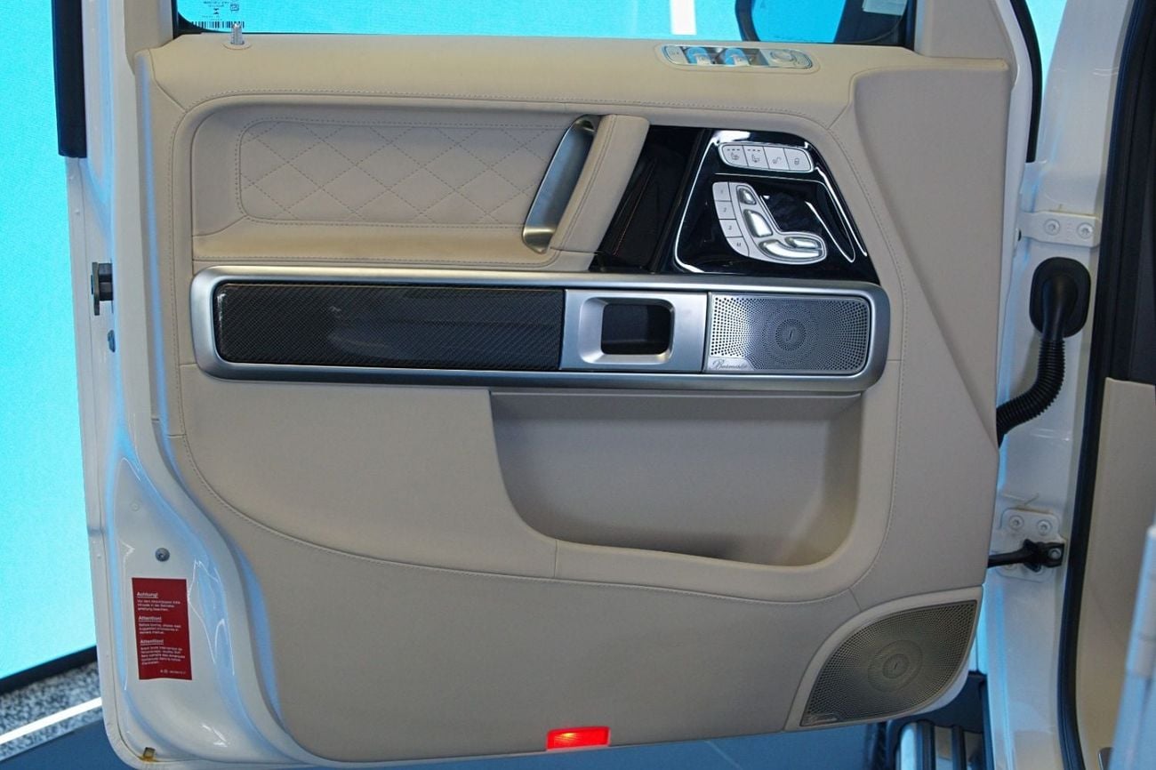 Mercedes Benz G63 AMG 4.0 л 2026 г. Белый
