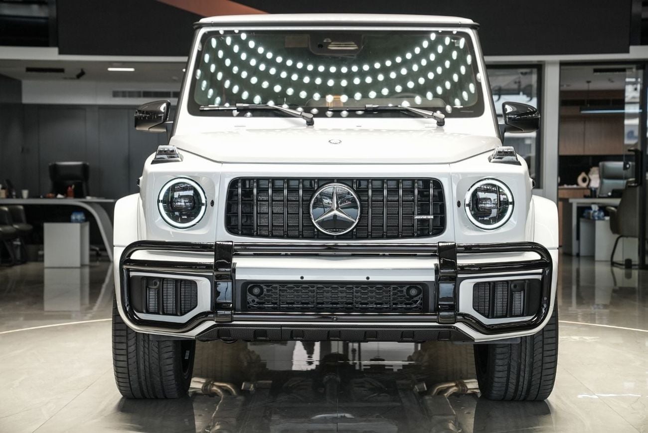 Mercedes Benz G63 AMG 4.0 л 2026 г. Белый