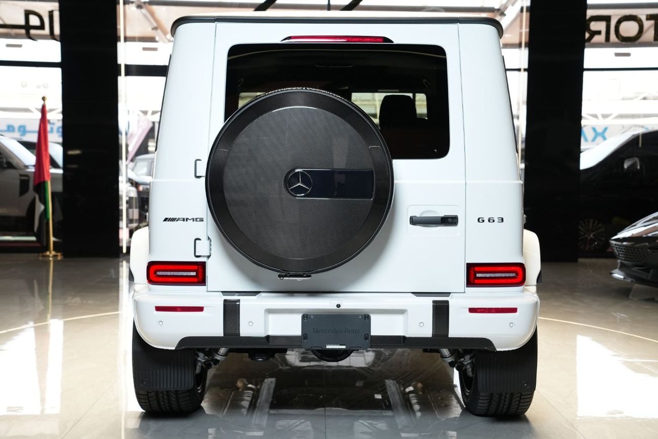 Mercedes Benz G63 AMG 4.0 л 2026 г. Белый