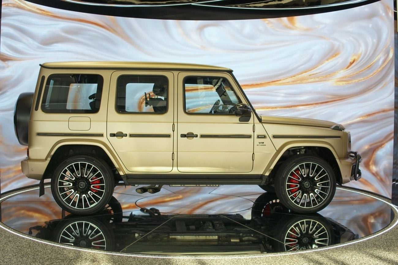 Mercedes Benz G63 AMG 4.0 л 2026 г. Золотистый