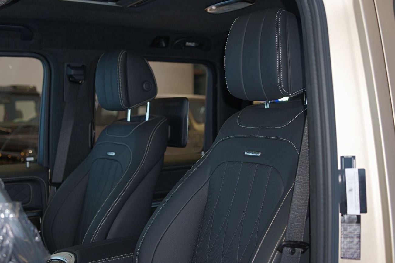 Mercedes Benz G63 AMG 4.0 л 2026 г. Золотистый