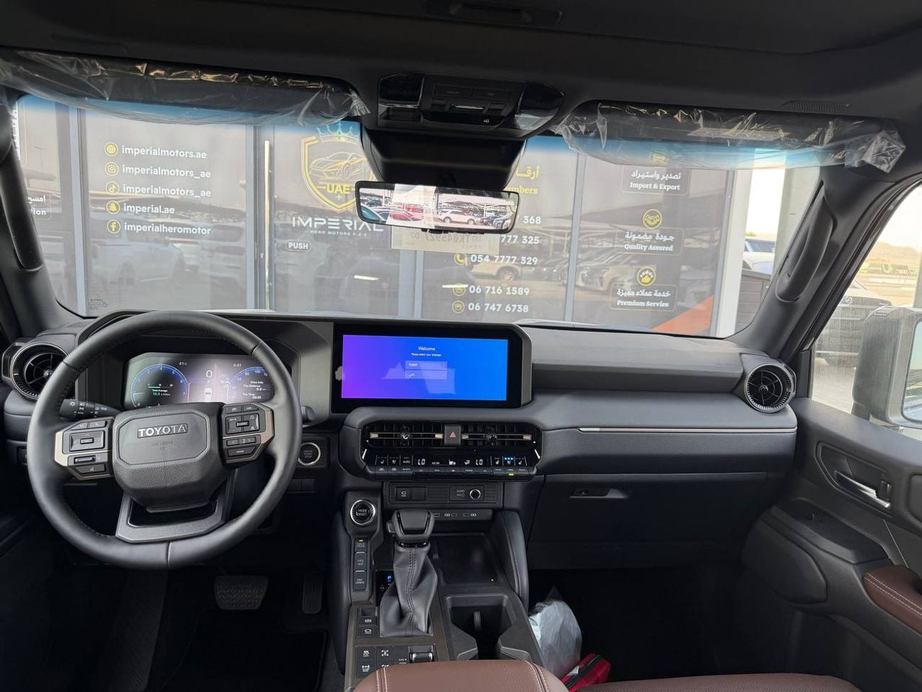 Toyota Land Cruiser 3.5 л 2026 г. Серый