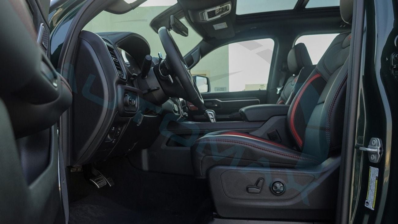 RAM 1500 3.0 л 2026 г. Зелёный