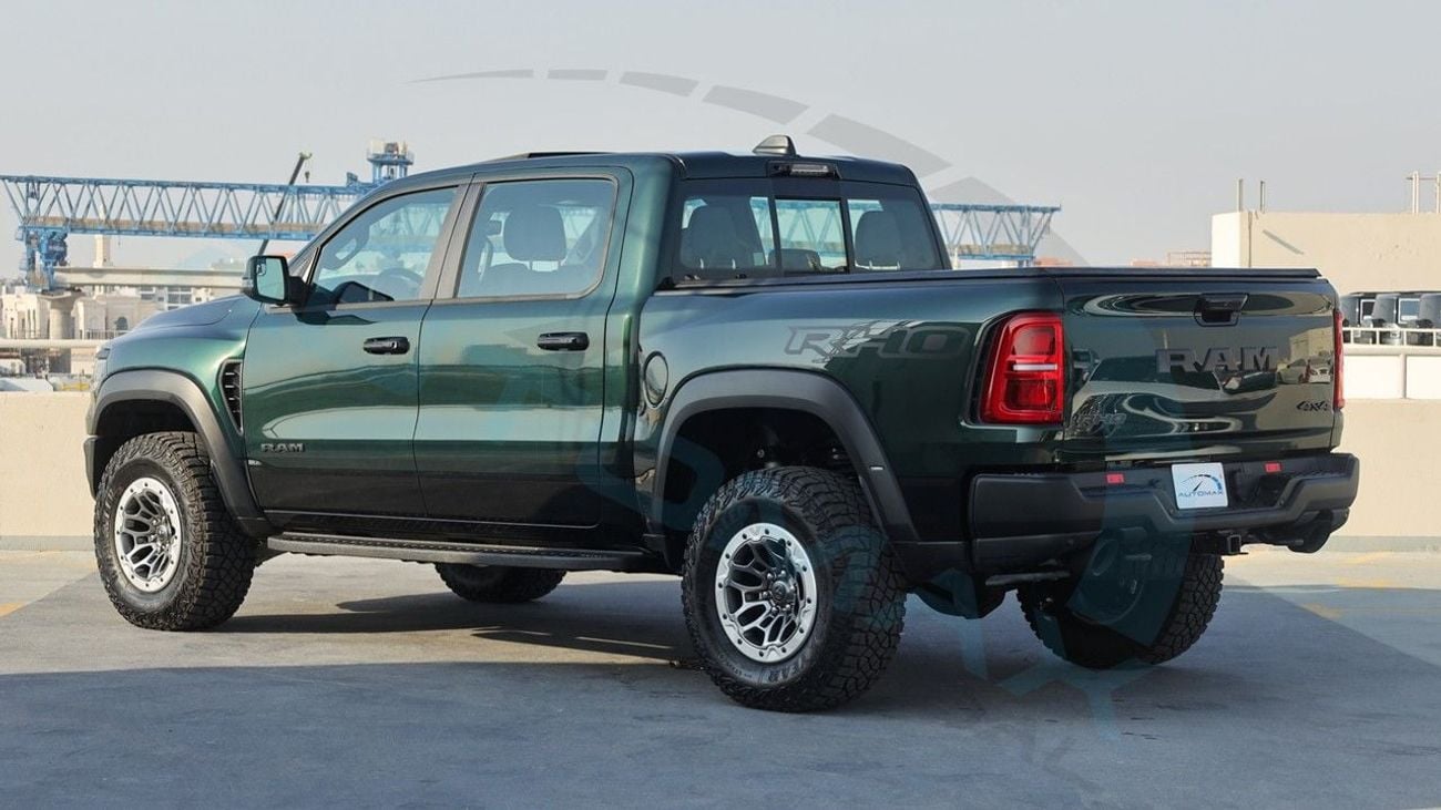 RAM 1500 3.0 л 2026 г. Зелёный