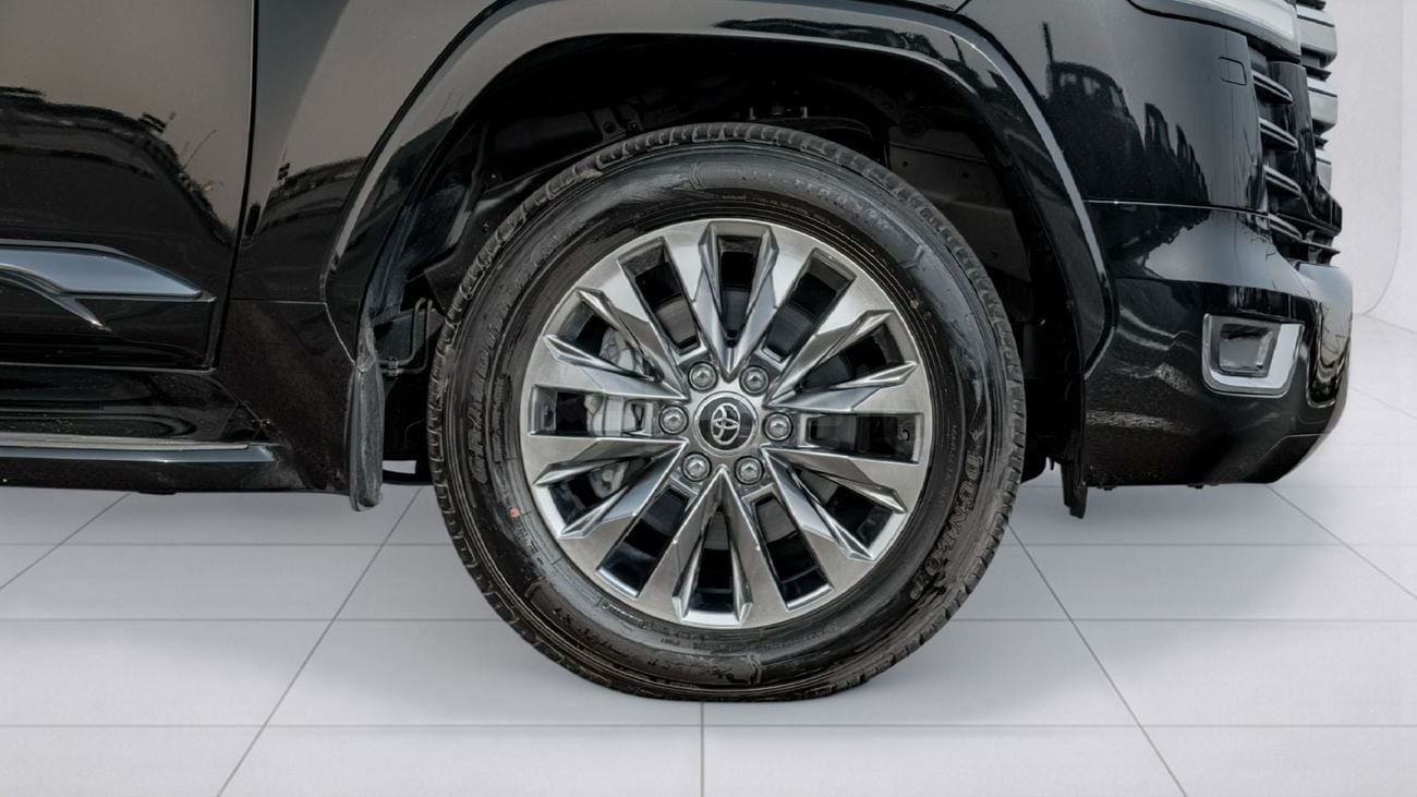 Toyota Land Cruiser 3.5 л 2026 г. Чёрный