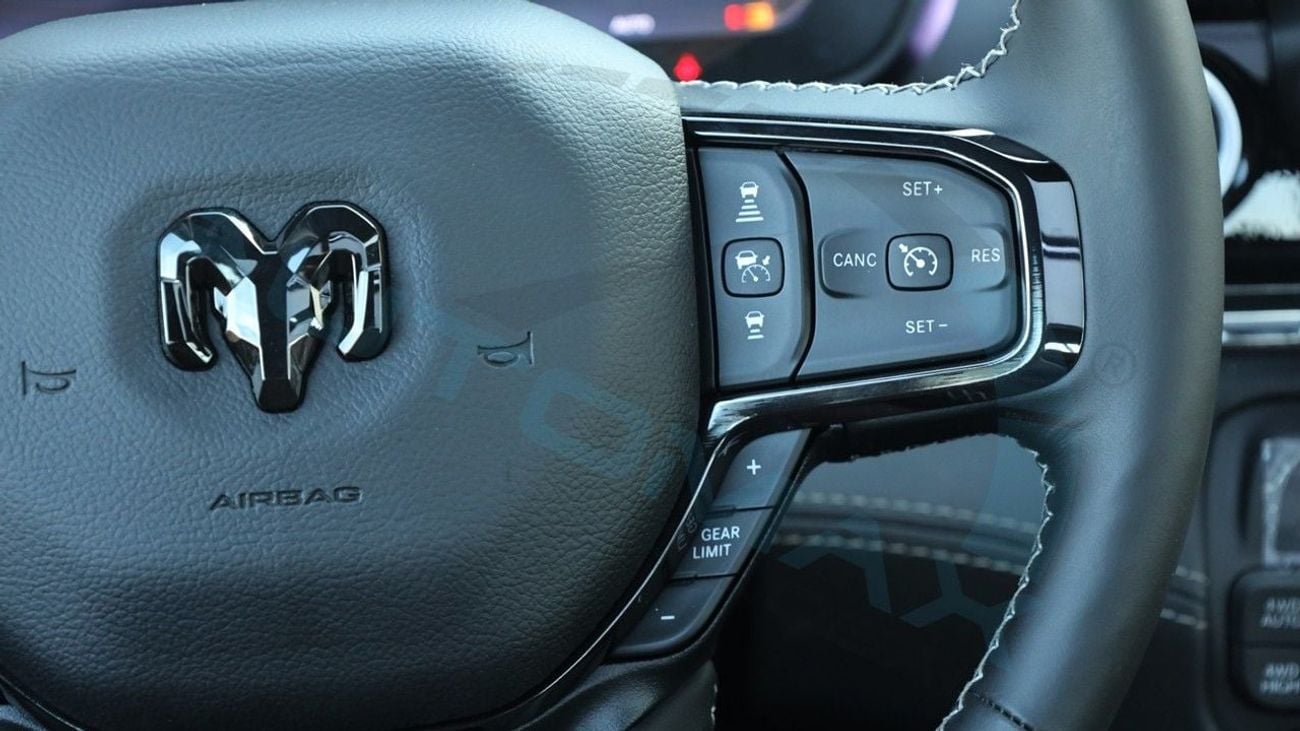 RAM 1500 5.7 л 2026 г. Серый