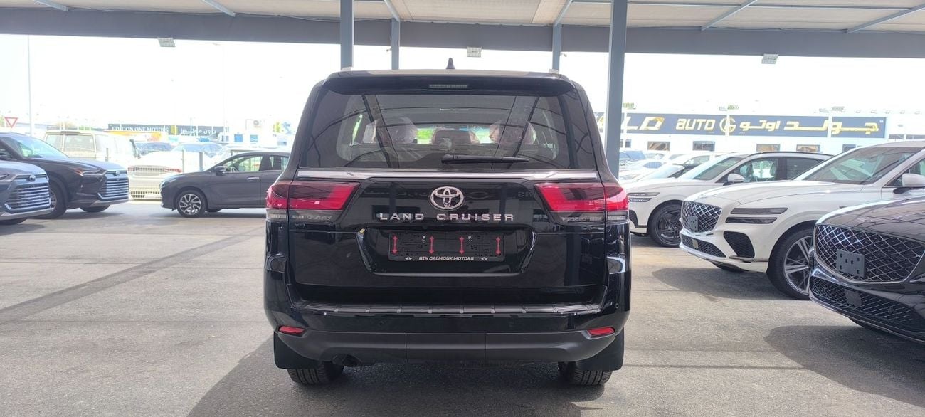 Toyota Land Cruiser 4.0 л 2026 г. Чёрный