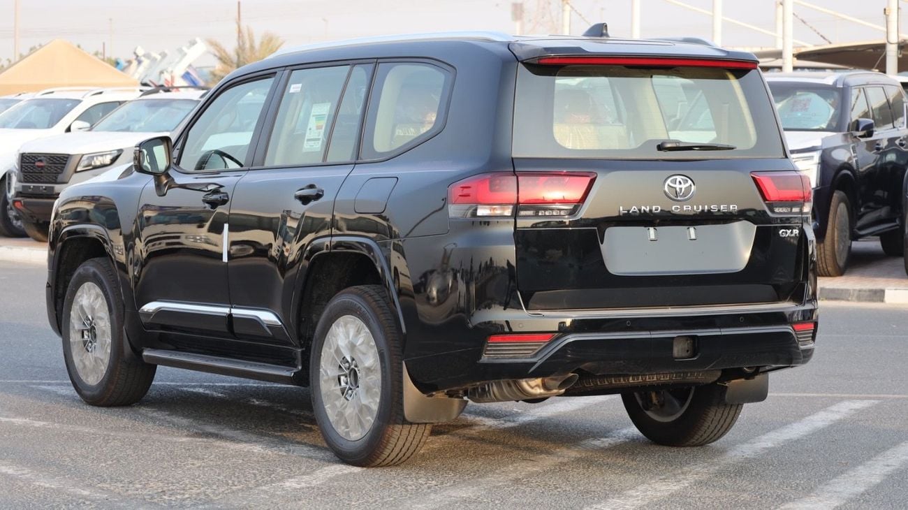 Toyota Land Cruiser 4.0 л 2026 г. Чёрный