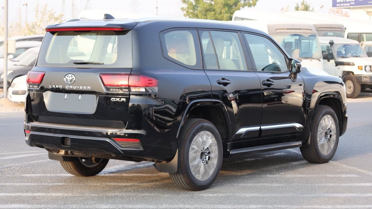 Toyota Land Cruiser 4.0 л 2026 г. Чёрный