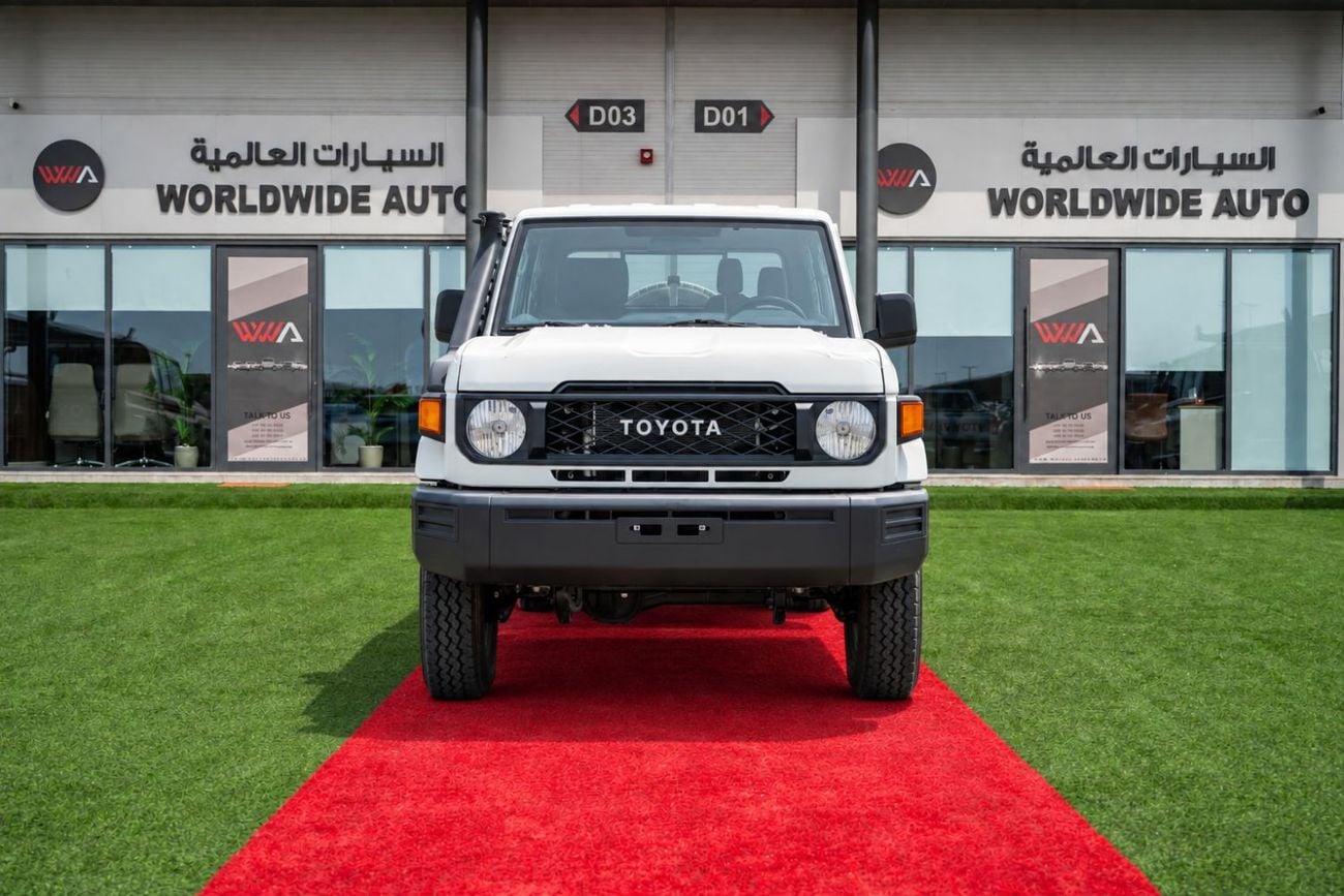 Toyota Land Cruiser Pick Up 2.8 л 2026 г. Белый
