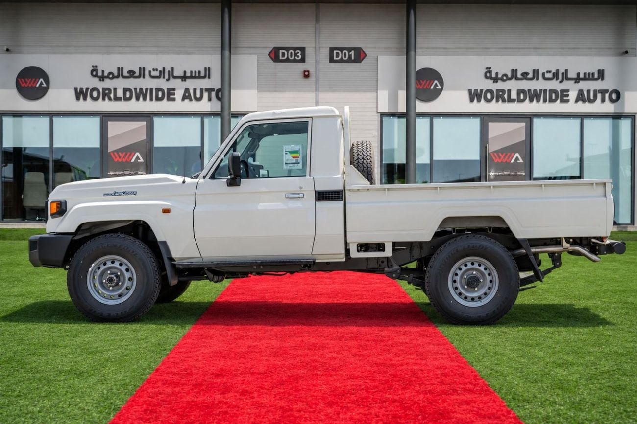 Toyota Land Cruiser Pick Up 2.8 л 2026 г. Белый
