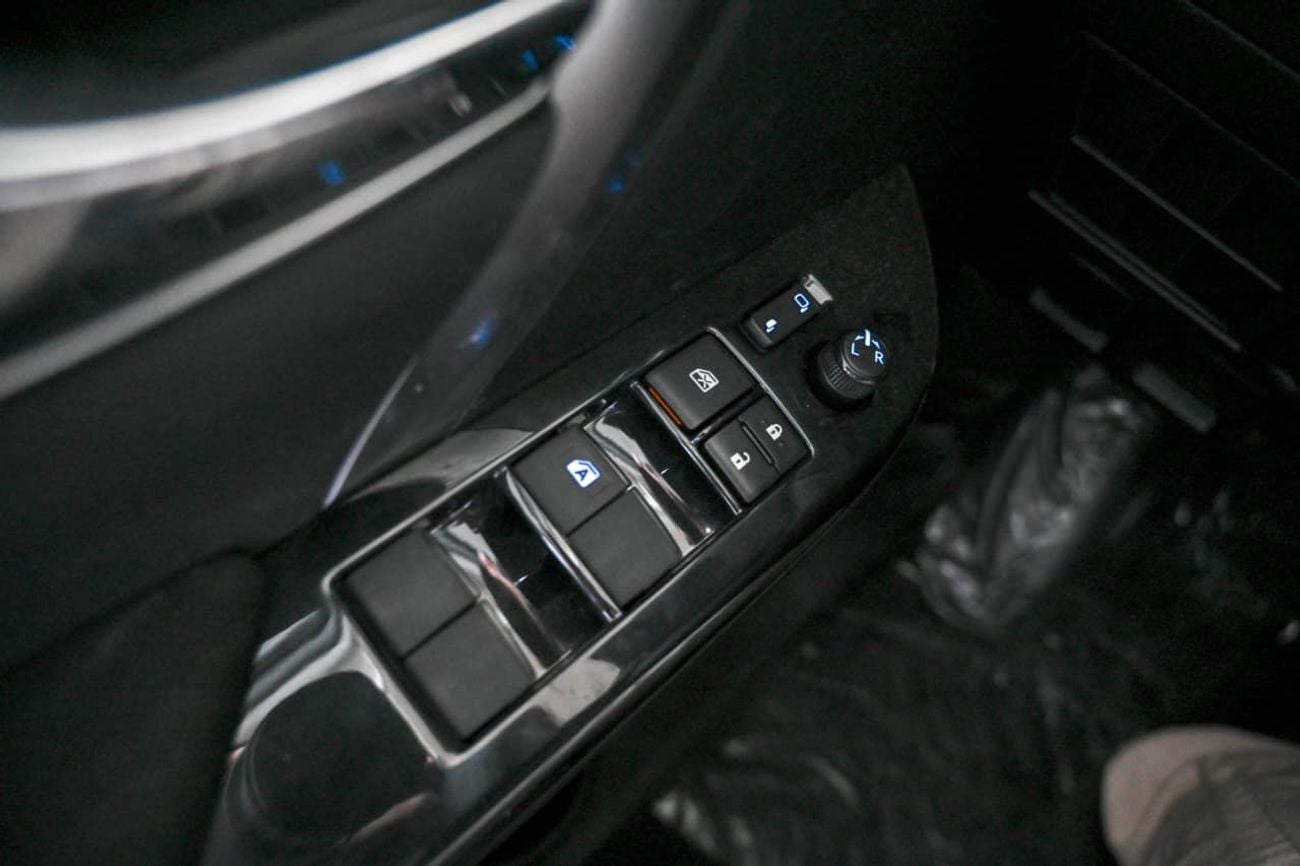 Toyota Fortuner 2.7 л 2025 г. Белый