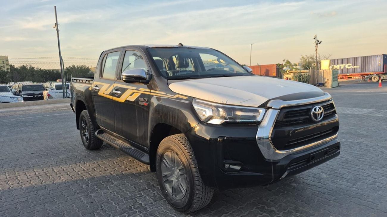Toyota Hilux 2.8 л 2026 г. Чёрный
