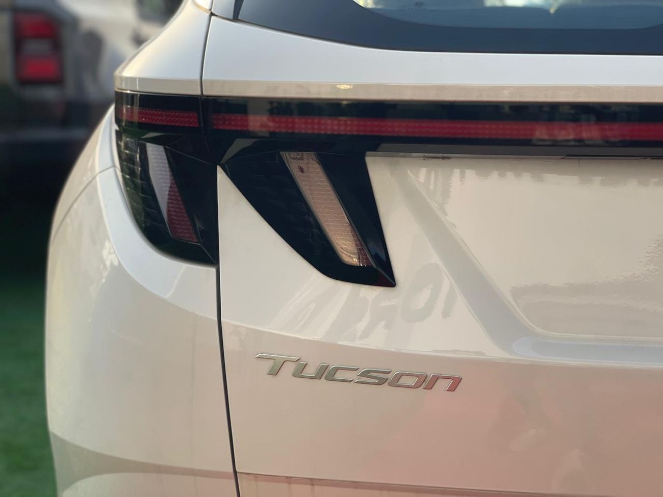 Hyundai Tucson 2.0 л 2027 г. Белый