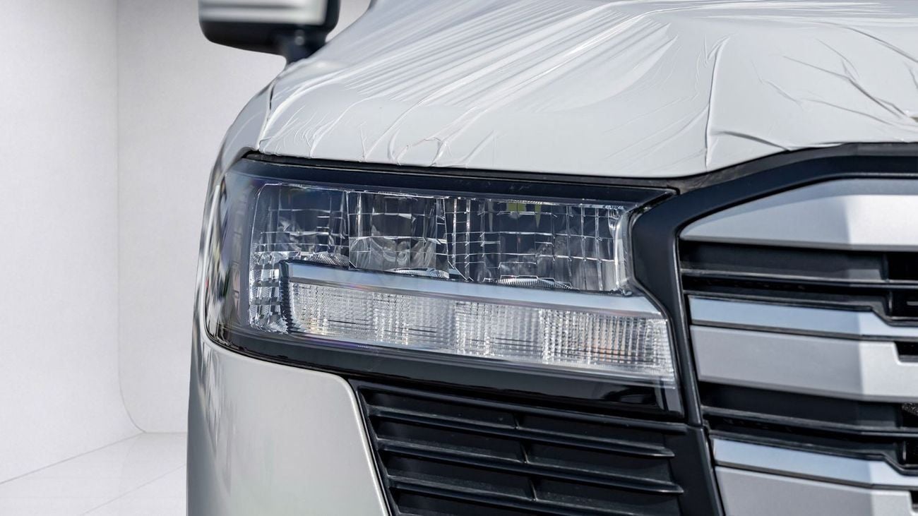 Toyota Land Cruiser 4.0 л 2026 г. Белый
