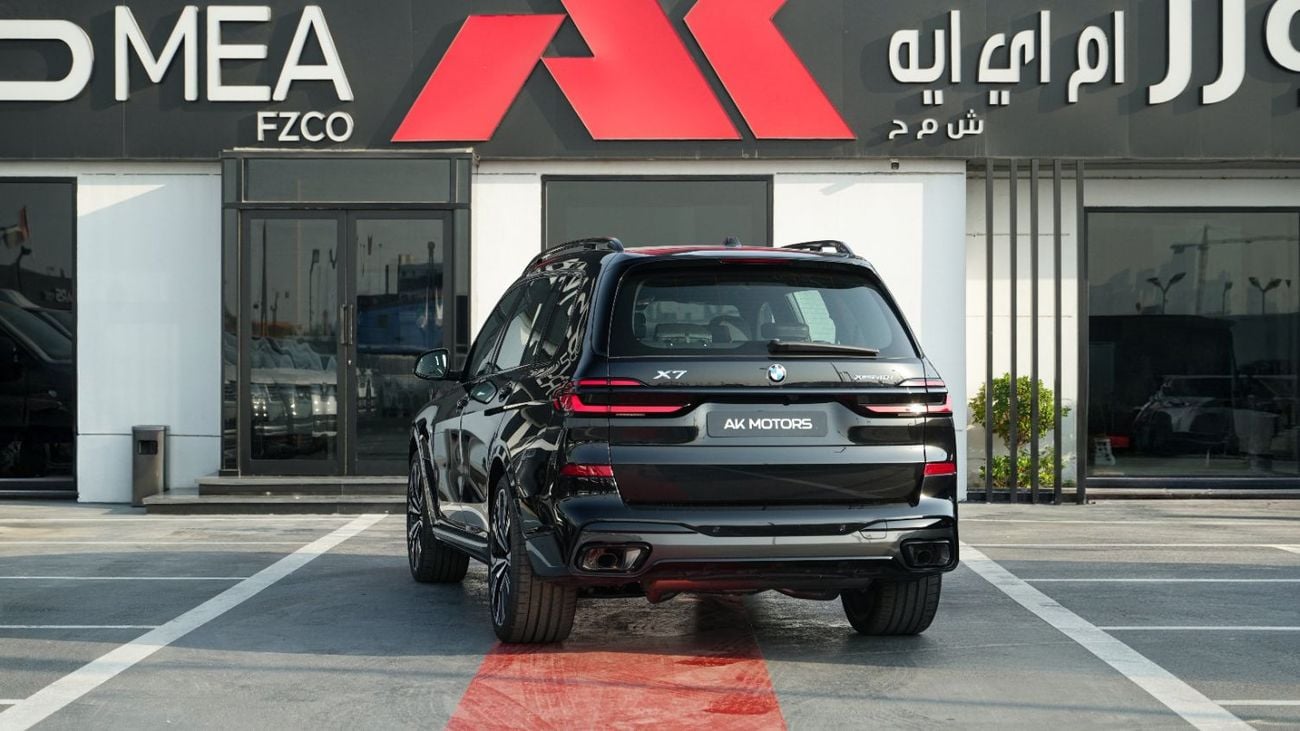 BMW X7 3.0 л 2026 г. Чёрный