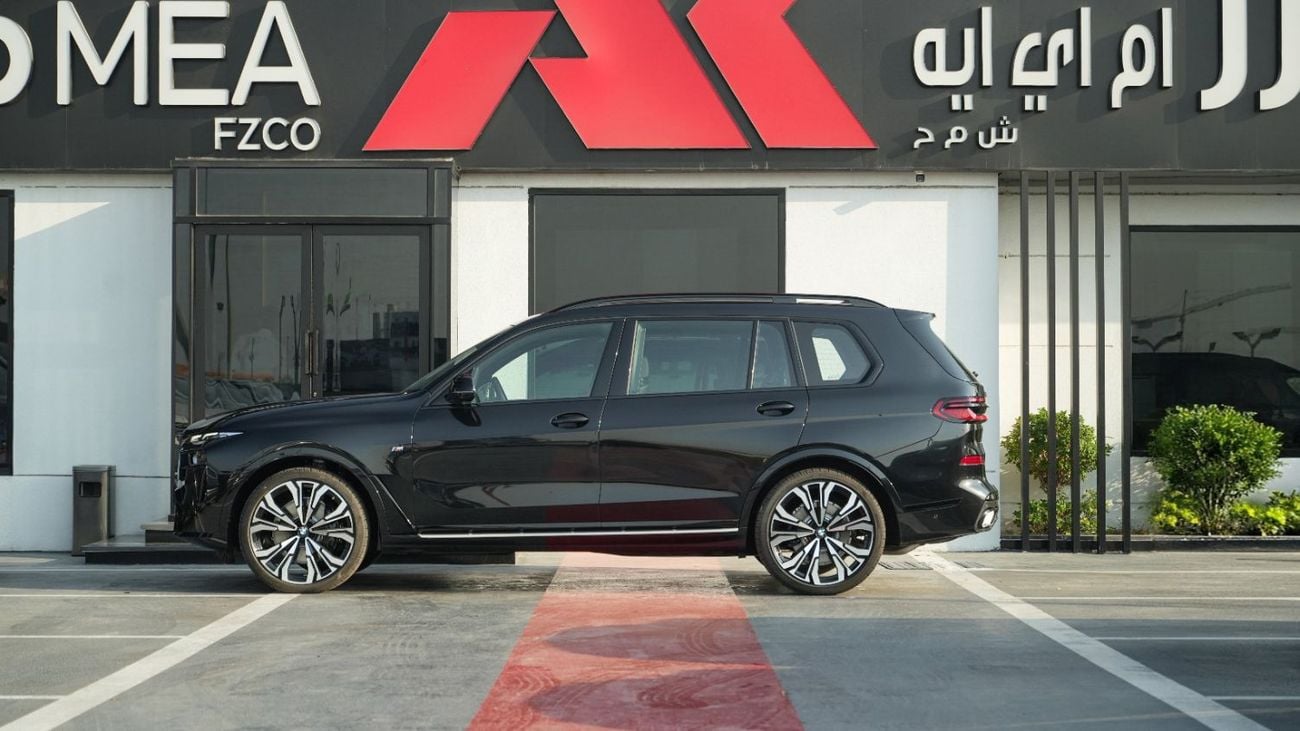 BMW X7 3.0 л 2026 г. Чёрный