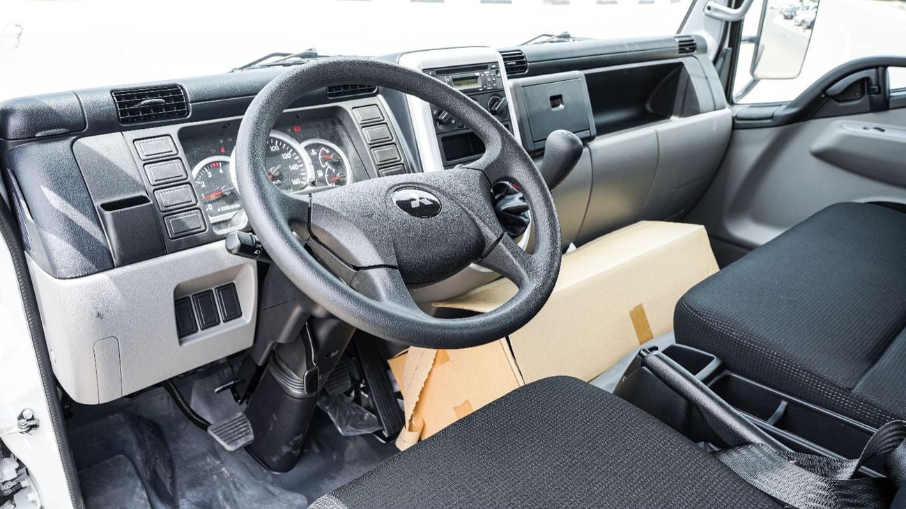 Mitsubishi Fuso Canter 4.2 л 2026 г. Белый