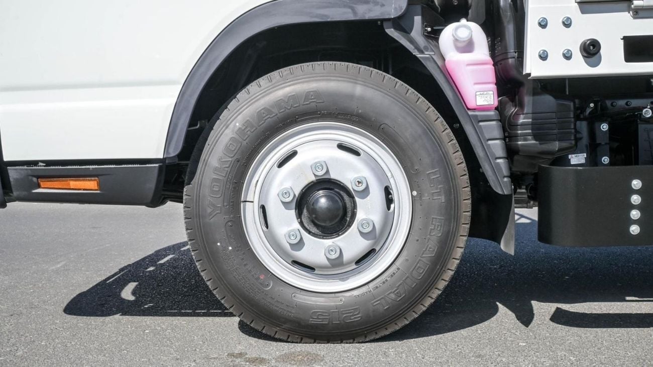Mitsubishi Fuso Canter 4.2 л 2026 г. Белый