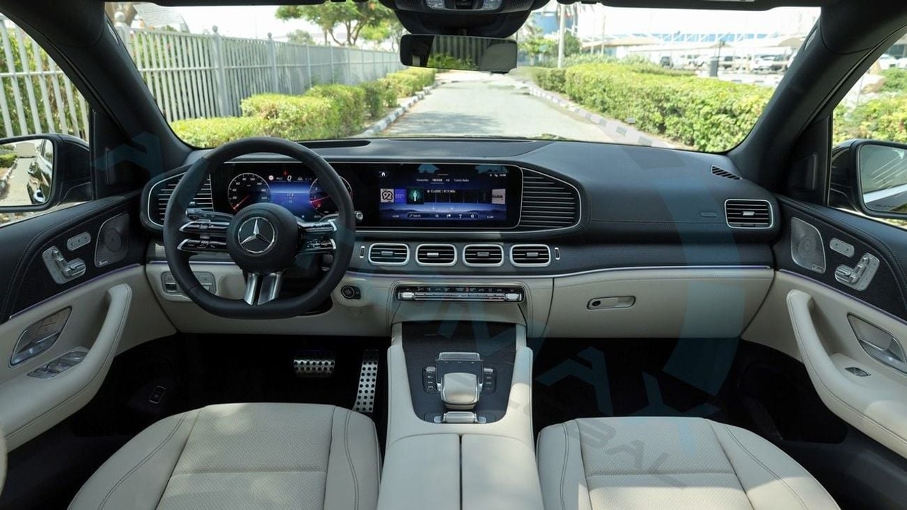Mercedes Benz GLS450 3.0 л 2026 г. Белый