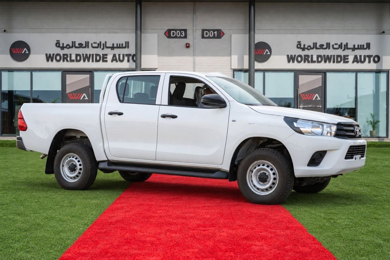 Toyota Hilux 2.7 л 2024 г. Белый