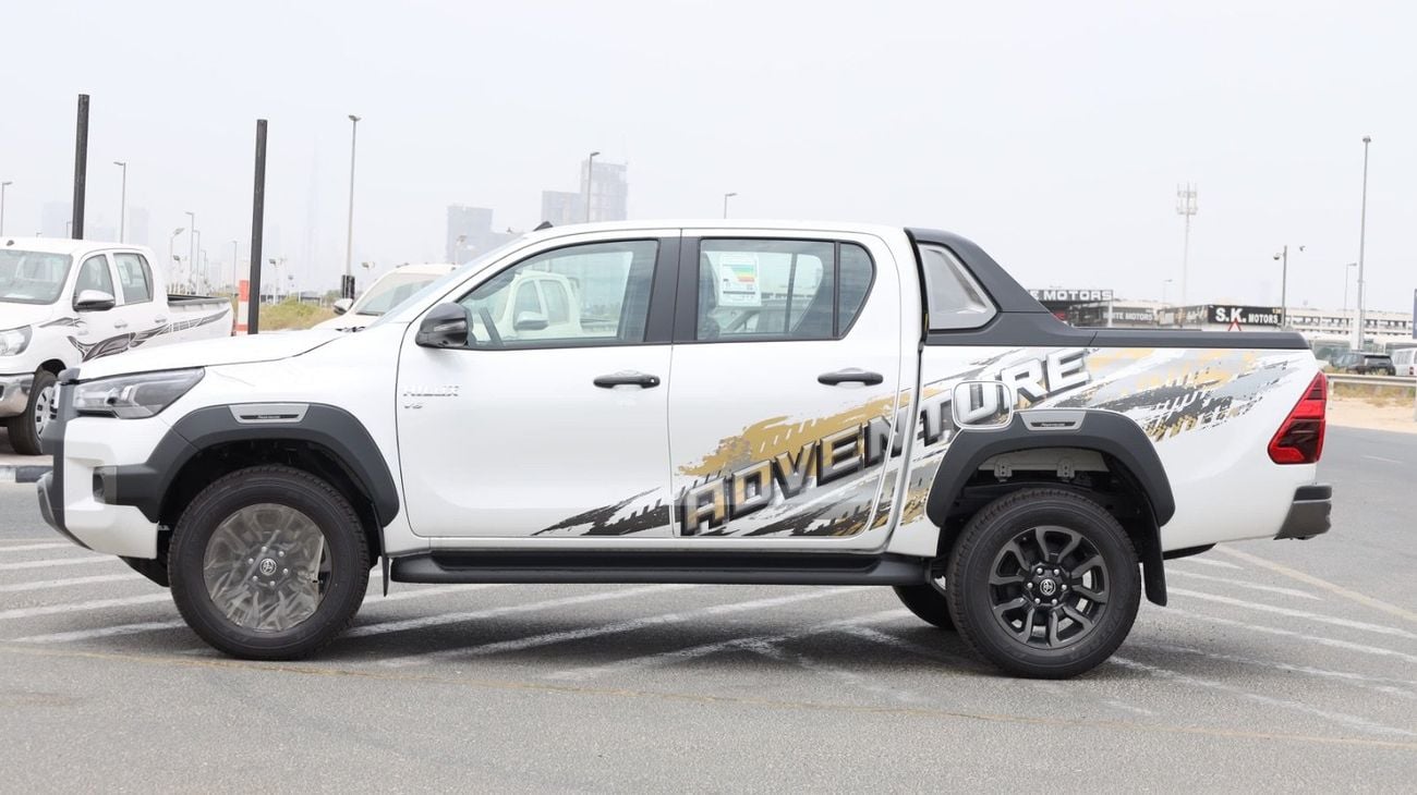 Toyota Hilux 4.0 л 2026 г. Белый