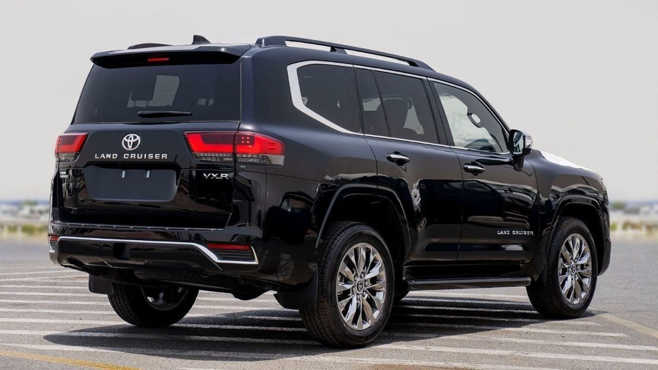 Toyota Land Cruiser 3.3 л 2026 г. Чёрный