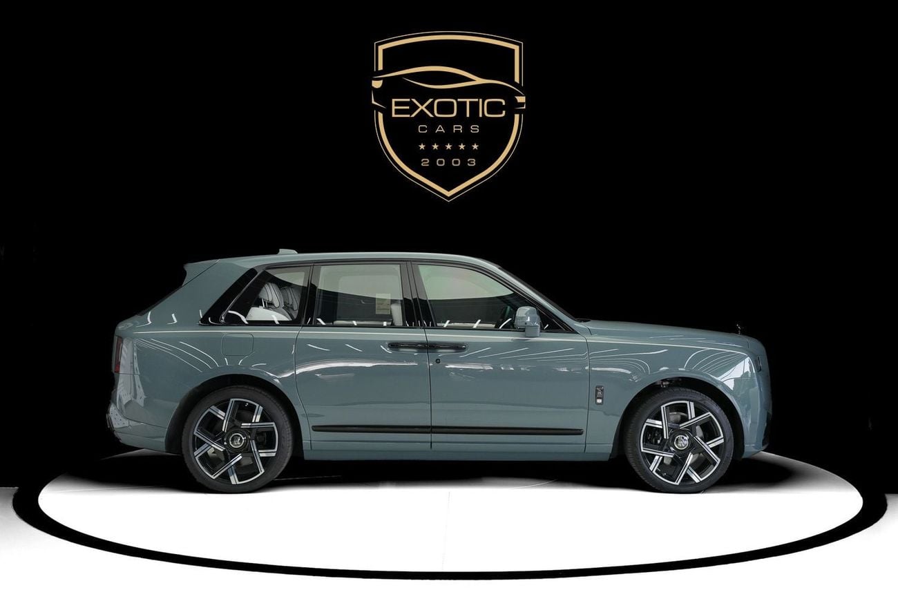 Rolls Royce Cullinan 6.8 л 2026 г. Серый
