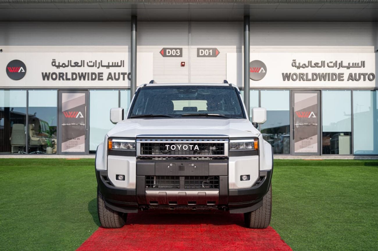 Toyota Prado 2.4 л 2026 г. Белый