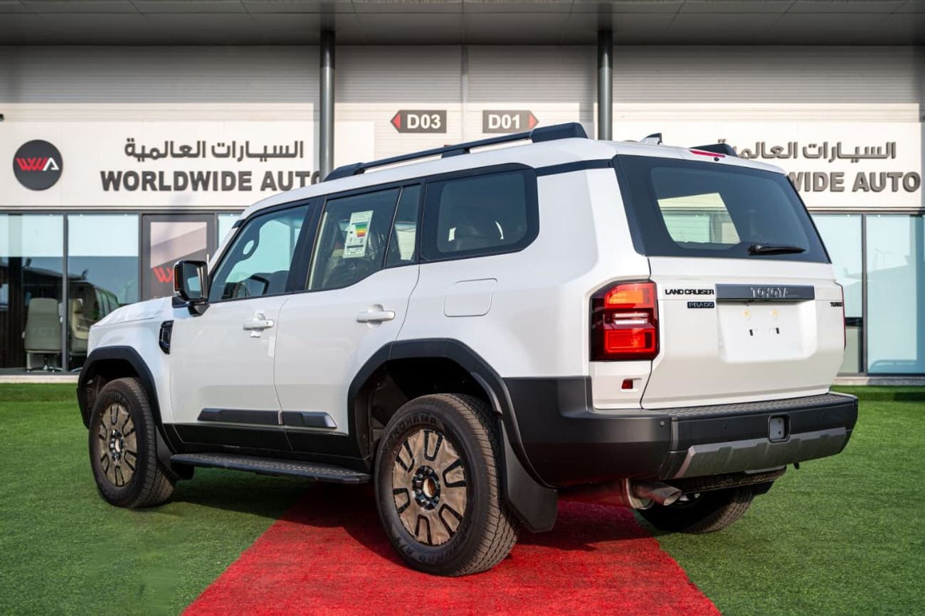 Toyota Prado 2.4 л 2026 г. Белый