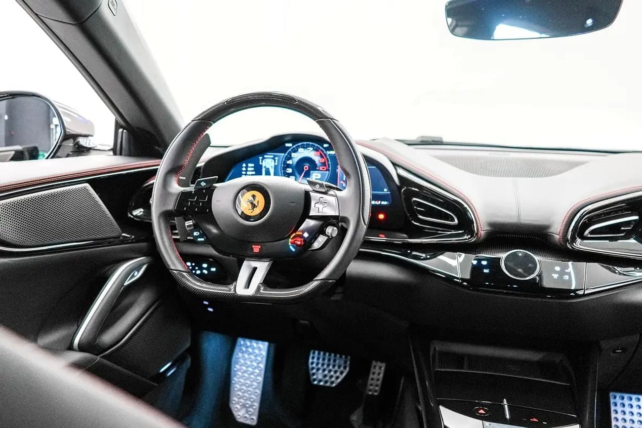Ferrari Purosangue 4.0 л 2025 г. Чёрный, пробег 222 км