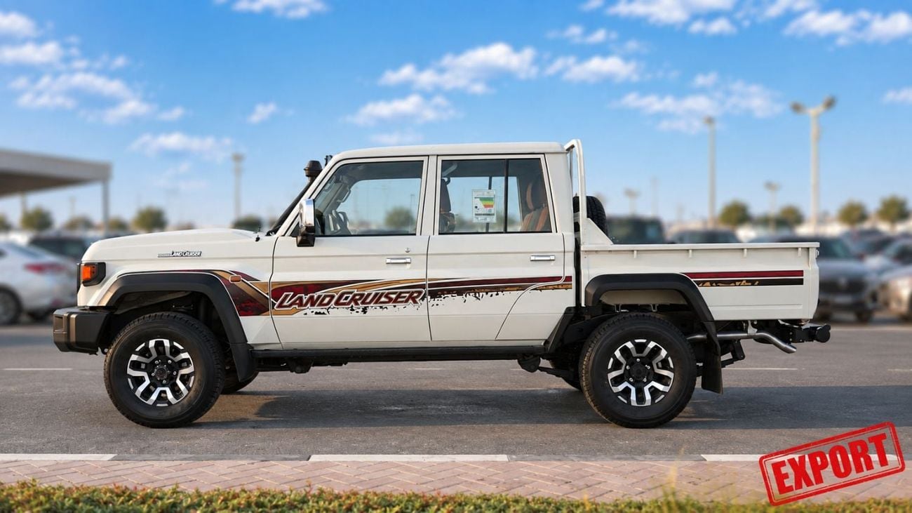 Toyota Land Cruiser Pickup 70 4.0 л 2026 г. Белый