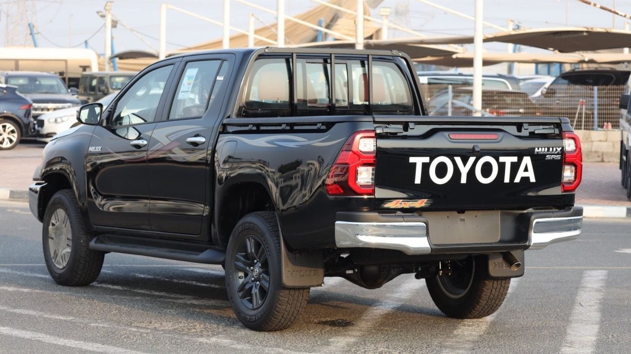Toyota Hilux 2.7 л 2026 г. Чёрный