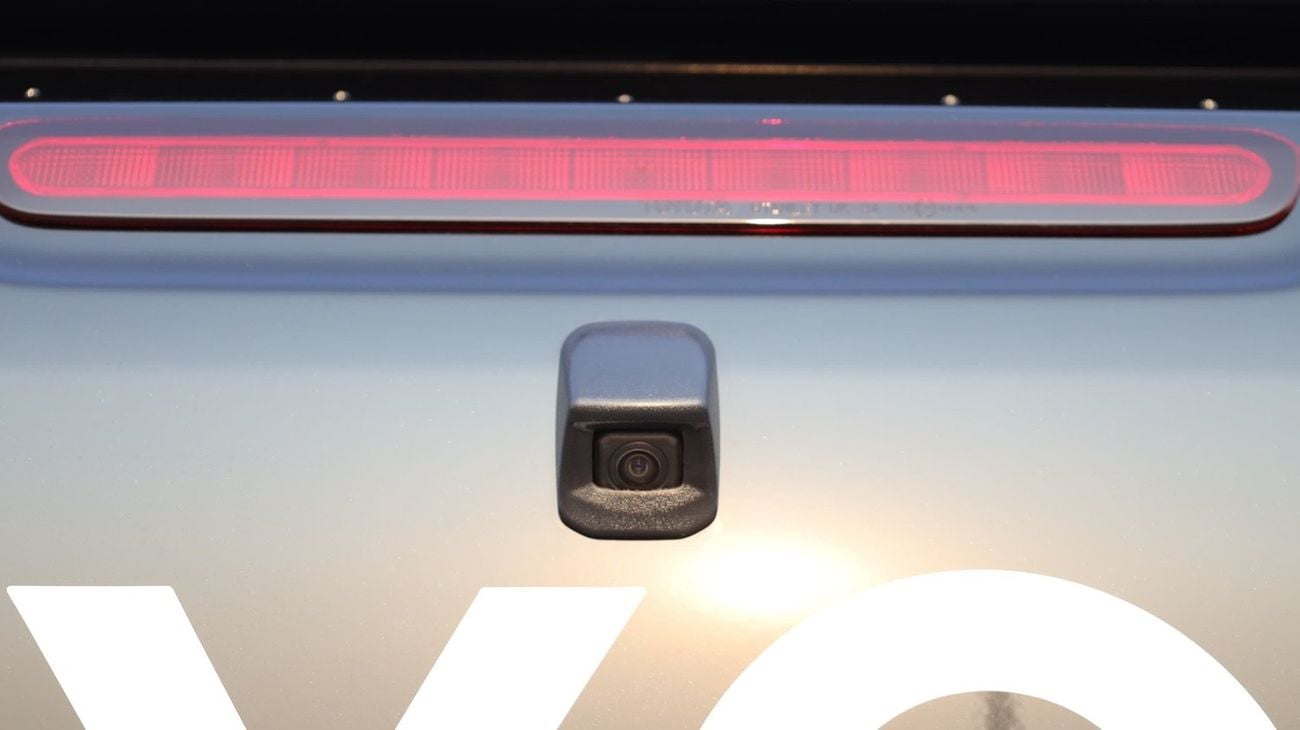 Toyota Hilux 2.7 л 2026 г. Чёрный
