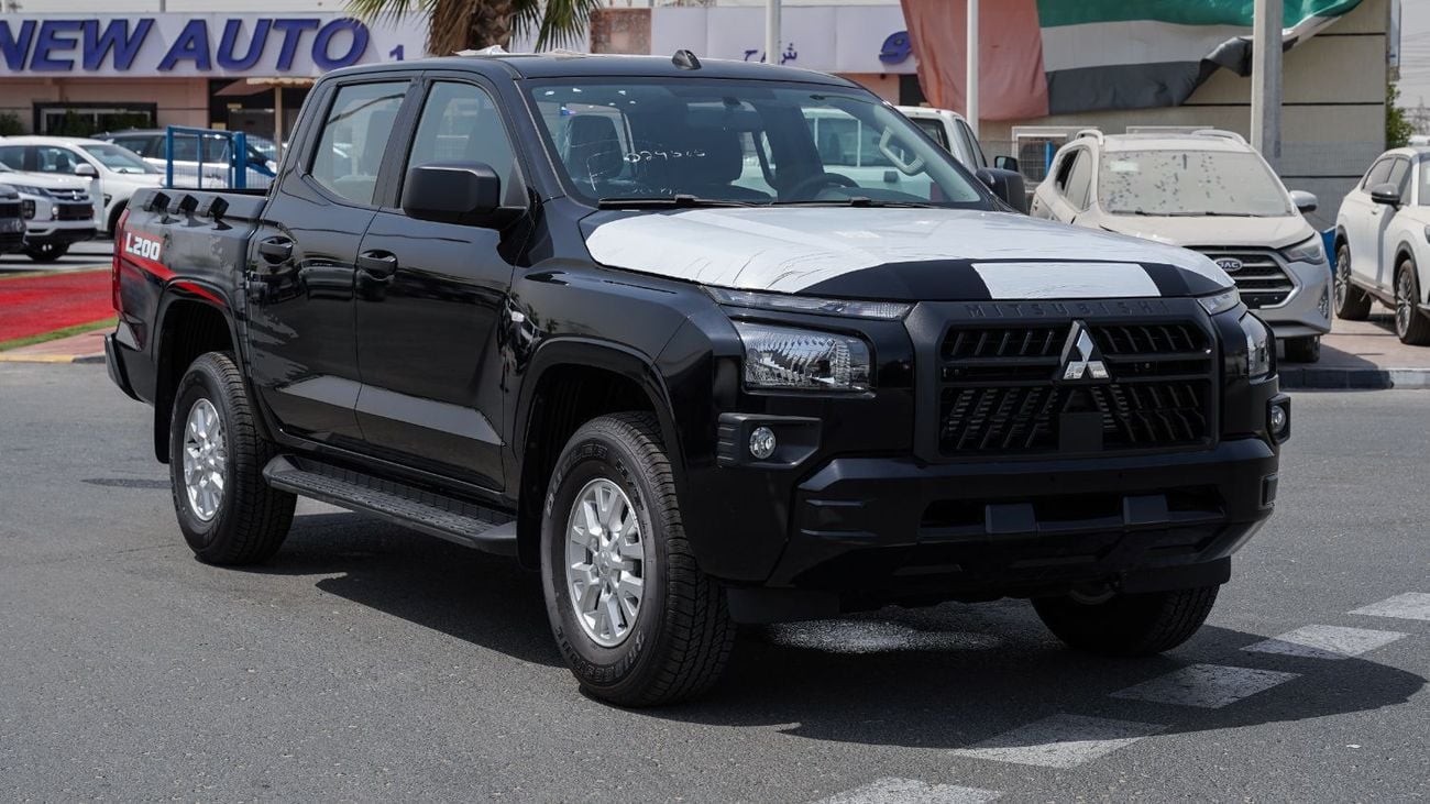 Mitsubishi L200 2.5 л 2026 г. Чёрный