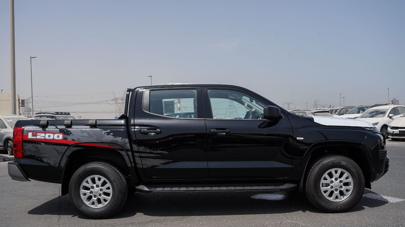 Mitsubishi L200 2.5 л 2026 г. Чёрный