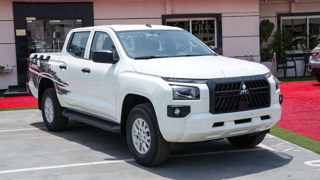 Mitsubishi L200 2.5 л 2026 г. Белый