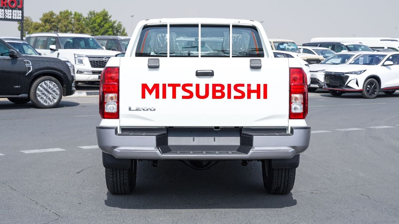 Mitsubishi L200 2.5 л 2026 г. Белый