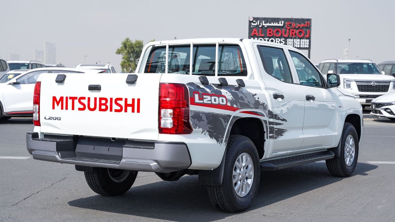 Mitsubishi L200 2.5 л 2026 г. Белый