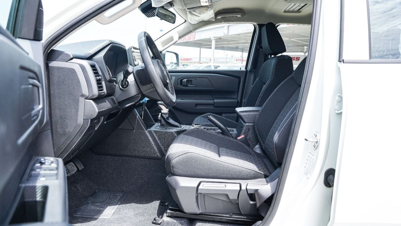 Mitsubishi L200 2.5 л 2026 г. Белый