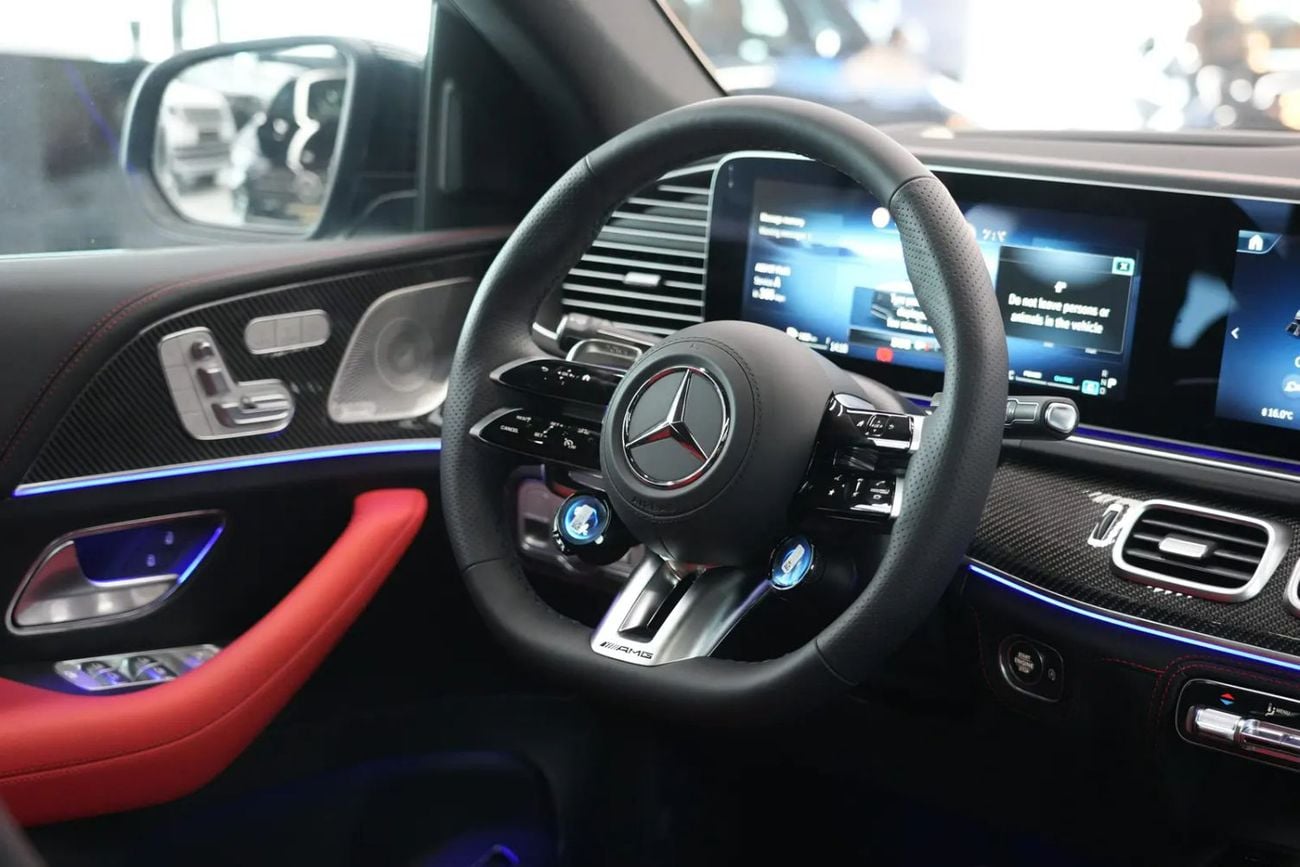 Mercedes Benz GLE53 AMG 3.0 л 2026 г. Серый