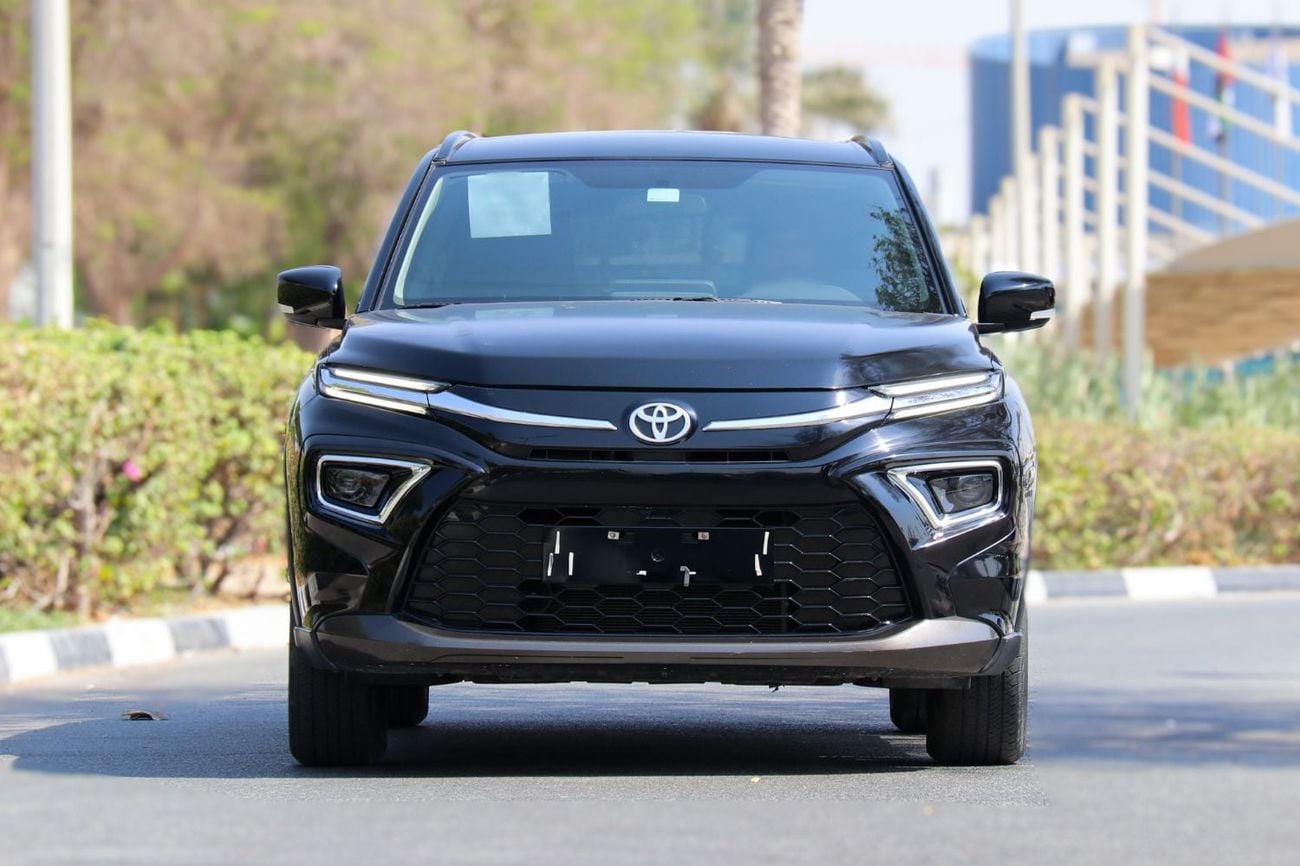 Toyota Urban Cruiser 1.5 л 2023 г. Чёрный