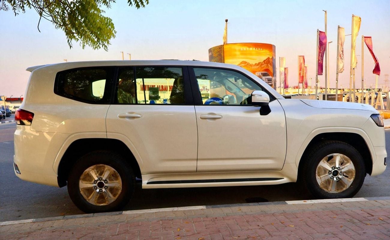 Toyota Land Cruiser 3.5 л 2026 г. Белый
