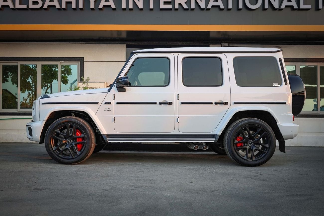 Mercedes Benz G63 AMG 4.0 л 2026 г. Белый