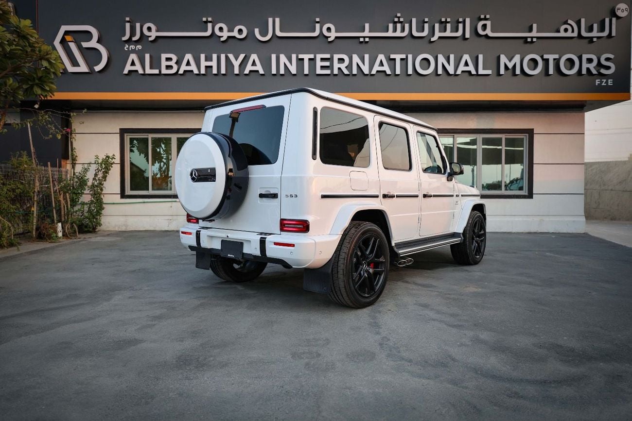 Mercedes Benz G63 AMG 4.0 л 2026 г. Белый