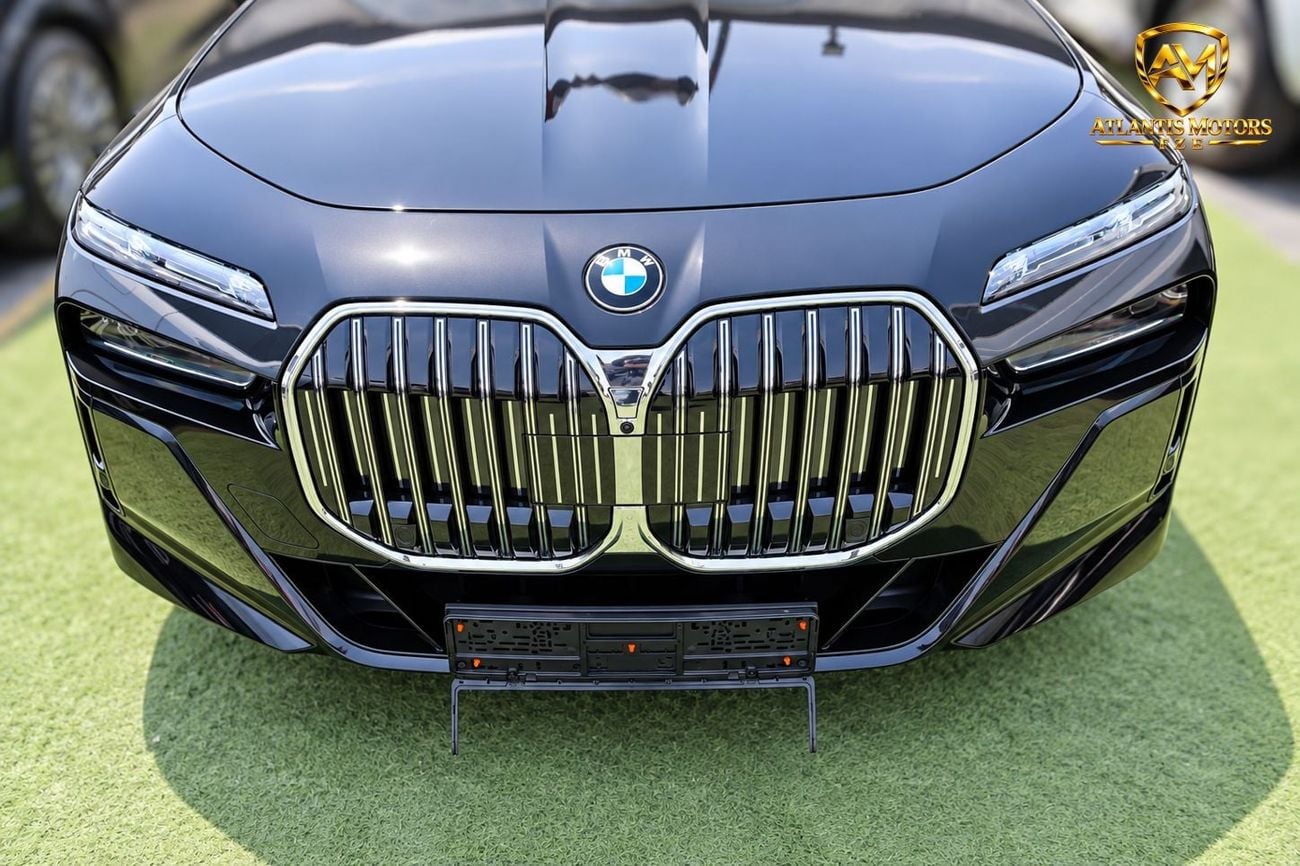 BMW 760i 4.4 л 2026 г. Чёрный