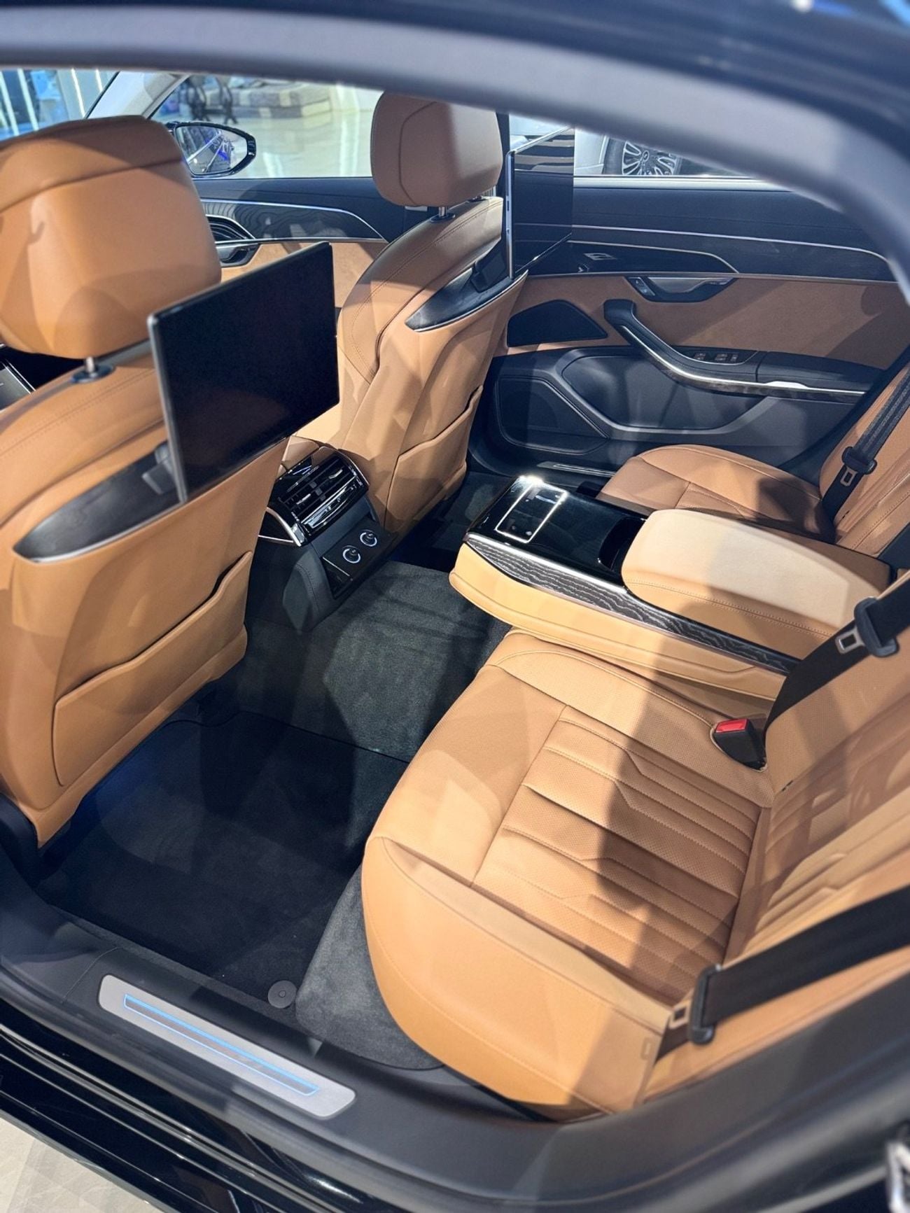 Audi A8 3.0 л 2026 г. Чёрный