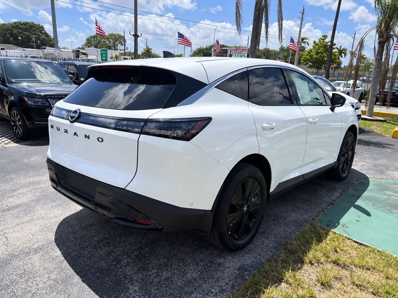 Nissan Murano 2.0 л 2026 г. Белый