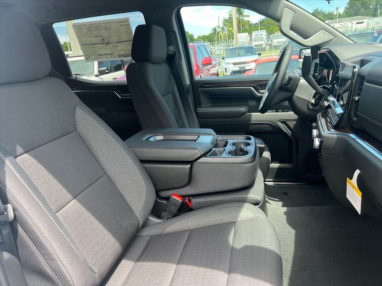 GMC Sierra 5.3 л 2026 г. Белый