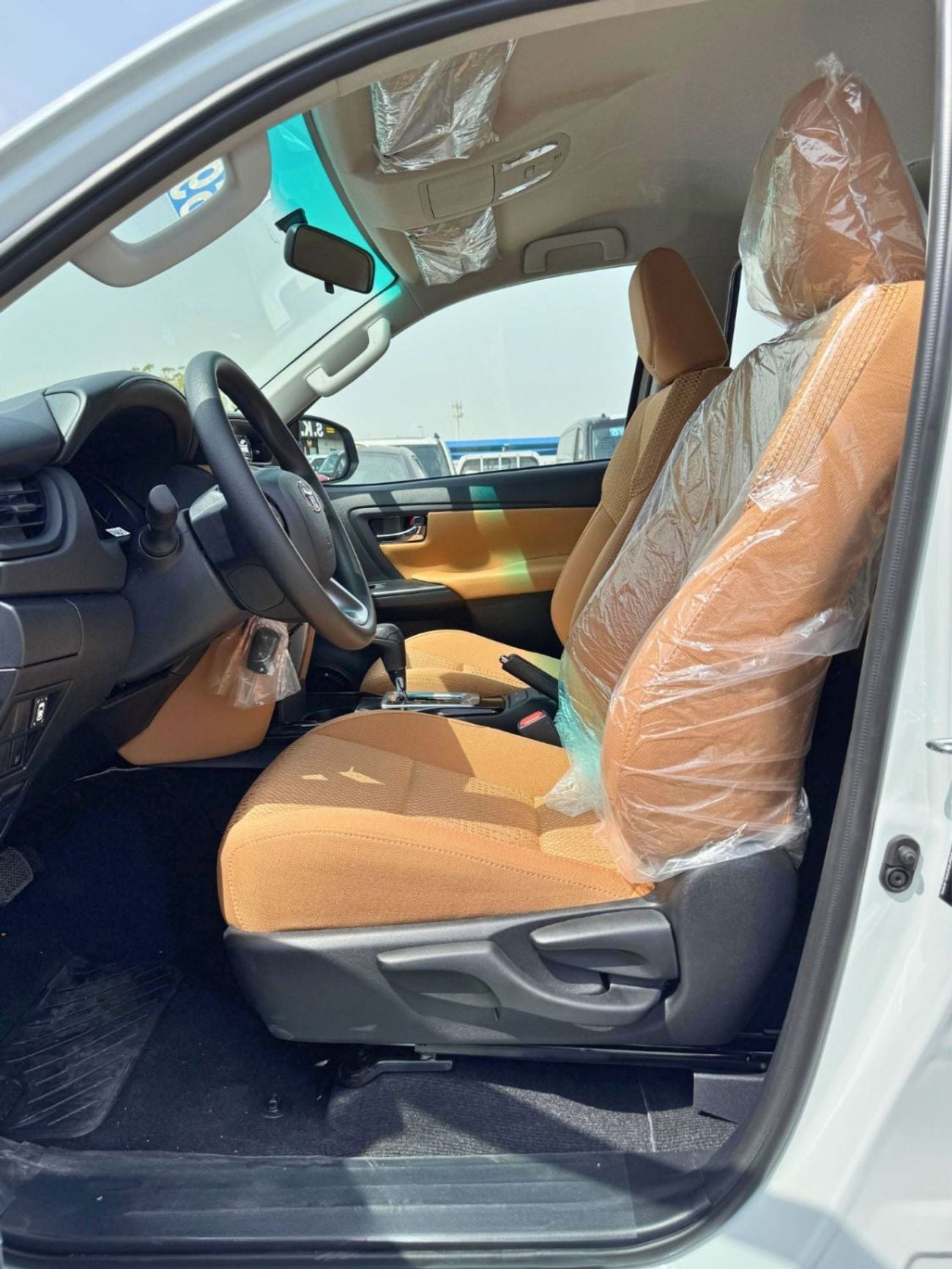 Toyota Fortuner 2.7 л 2026 г. Белый
